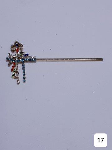 GOLDEN 3''BANSURI WITH LATKAN AND STONES.