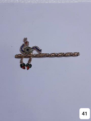 GOLDEN 4'' VERY ATTRACTIVE PEACOCK DESIGN DECORATED WITH STONES BANSURI.