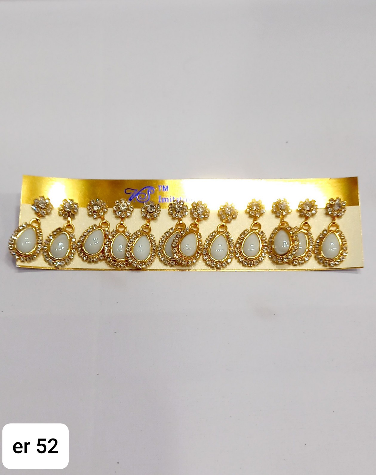 Earrings for all size of thakur ji